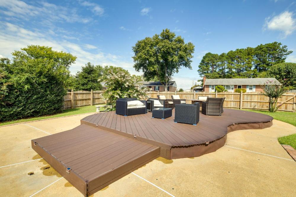 8 Mi to Richmond Pet-Friendly Vacation Rental!